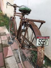 Παλιό ποδήλατο αντίκα  ελληνικό συλλεκτικό και  για vintage διακόσμηση, τηλέφωνο για συννενόηση 