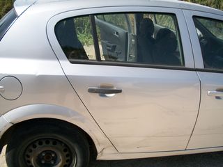 OPEL ASTRA H 2004 ΟΛΟΚΛΗΡΟ ΓΙΑ ΑΝΤΑΛΛΑΚΤΙΚΑ-thumb-10