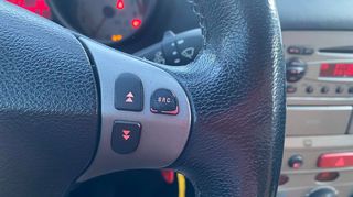 Alfa Romeo GT 2006 COPA CAR-thumb-16