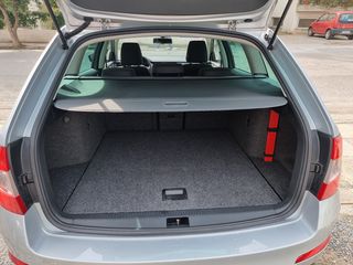 Skoda Octavia 2014 1.6 TDI DSG NAVI Book Service-thumb-29