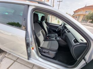 Skoda Octavia 2014 1.6 TDI DSG NAVI Book Service-thumb-60