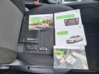 Skoda Octavia 2014 1.6 TDI DSG NAVI Book Service-thumb-69