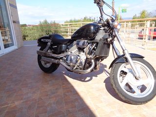 Honda Magna 2001 750-thumb-2