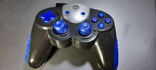 χειριστήριο play on.power.