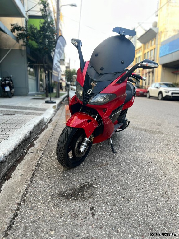 Gilera Nexus 500 2004