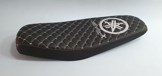 Σέλα Yamaha CryptonX 135 με μπακλαβά και carbon