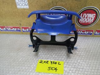 Kawasaki ZXR 750 L βάση πίσω φαναριού κ χειρολαβή - αεροτομή 93--thumb-1