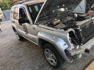 Jeep Cherokee 2003-thumb-7