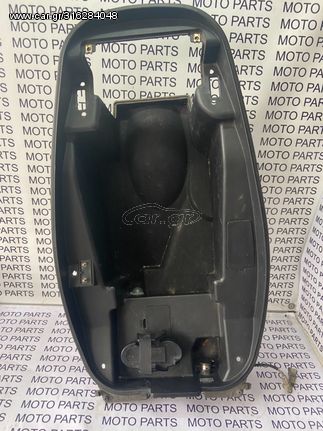 KYMCO XCITING 300 ΓΝΗΣΙΟΣ ΚΟΥΒΑΣ ΣΕΛΑΣ - MOTO PARTS