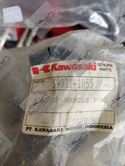 Βάση  τιμονιού γνήσια Kawasaki Kaze-R