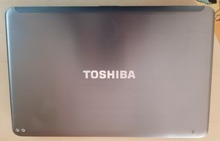 Toshiba Satellite L875-12j 17.3''