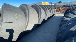 ΜΕΤΑΧΕΙΡΙΣΜΕΝΑ ΕΛΑΣΤΙΚΑ 26.5R25 -thumb-1