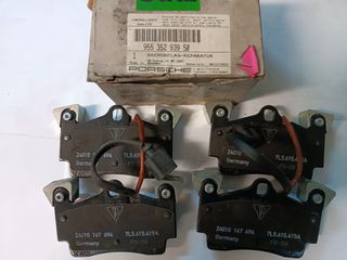 TAKAKIA ΦΡΕΝΩΝ ΕΜΠΡΟΣ ΓΙΑ PORSCHE CAYENNE TURBO S, Brake pad repair set, red lacquered calliper PORSCHE CAYENNE TURBO S,95535293950
