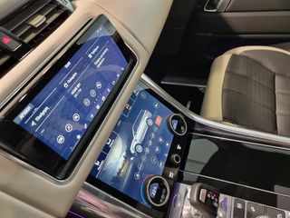 Land Rover Range Rover Sport 2020 DYNAMIC PLUG IN-thumb-17