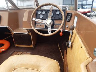 Larson 1973-thumb-10