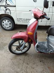 Italjet   '02-thumb-1