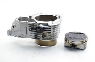 Κυλινδρος με πιστονι R1200GS