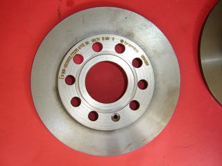 SET ΔΙΣΚΟΠΛΑΚΕΣ ΠΙΣΩ VW CADDY/GOLF V/VI/JETTA/TOURAN '03-  AUDI A3 8P '03-'13 BREMBO 08948811 Φ256mm/ΠΑΧΟΣ 12mm/ΔΙΑΜΕΤΡΟΣ ΚΕΝΤΡΑΡΙΣΜΑΤΟΣ 65mm/ΑΠΛΗ-thumb-4