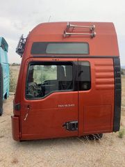 ΚΑΜΠΙΝΑ MAN TGX XXL-thumb-1