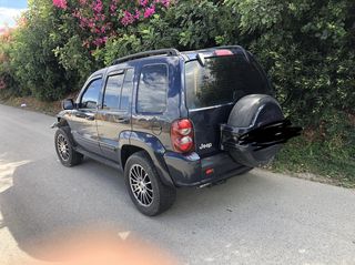 Jeep Cherokee 2006-thumb-2