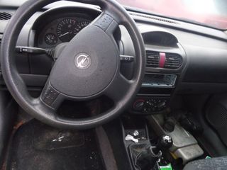 OPEL CORSA 2001-thumb-2