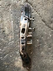 Βάση σασμαν       Toyota Hilux 2000-2006 -thumb-1