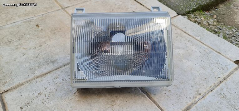 Μπροστινό φανάρι Ford F-150 (1987-1991) ETZ-13007-A