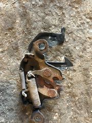 Κλειστρο καπο Nissan Navara D22 105 2001-2005-thumb-2