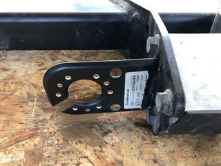 Jeepcenterkritis -thumb-1