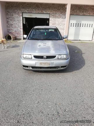 Seat Cordoba '00