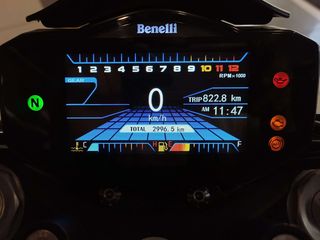 Benelli 752 S 2021-thumb-12