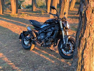 Benelli 752 S 2021-thumb-1