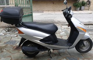 Honda LEAD 2006 SCV 100