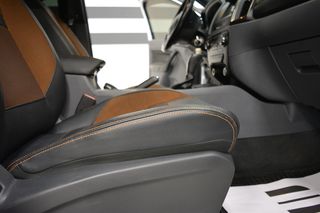 Ford Ranger 2017 Custom_3.2L_WildTrak_Automatic (+video)-thumb-31