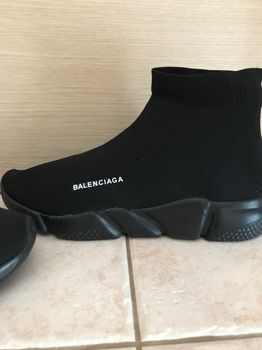 Balencianga Καλτσά μαύρο καινουριο