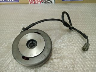 Honda VF 750 s Sabre πηνίο / βολάν 82-