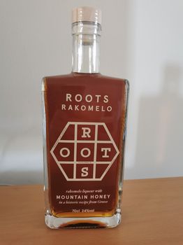 Ρακόμελο Finest Roots 700ml