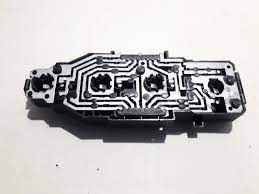 ΠΛΑΚΕΤΑ ΦΑΝΑΡΙΟΥ ΠΙΣΩ ΔΕΞΙΑ VW GOLF 1H9945257 ΜΕΤΑΧΕΙΡΙΣΜΕΝΟ ΓΝΗΣΙΟ