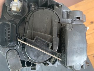 Audi Q2 γνήσιο Αριστερό Φανάρι Απλο-thumb-5