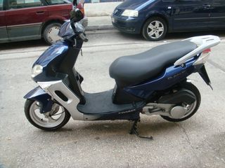 Peugeot Sum-up 125 2010