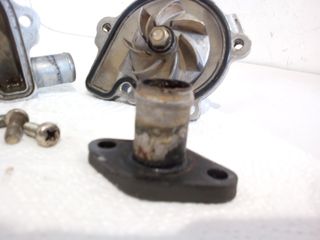 Αντλία νερού από SUZUKI GSX250R 1988 (Water pump)-thumb-3