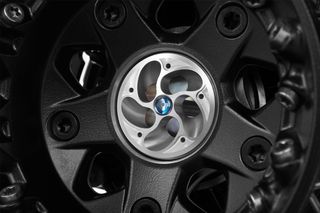 WUNDERLICH ΚΑΛΥΜΜΑ ΠΙΣΩ ΤΡΟΧΟΥ TORNADO για BMW R 1250 GS/ADV. /1200GS LC/ADV ΑΣΗΜΙ-thumb-3