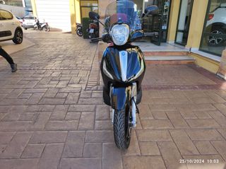 Piaggio Beverly 350 2012-thumb-4
