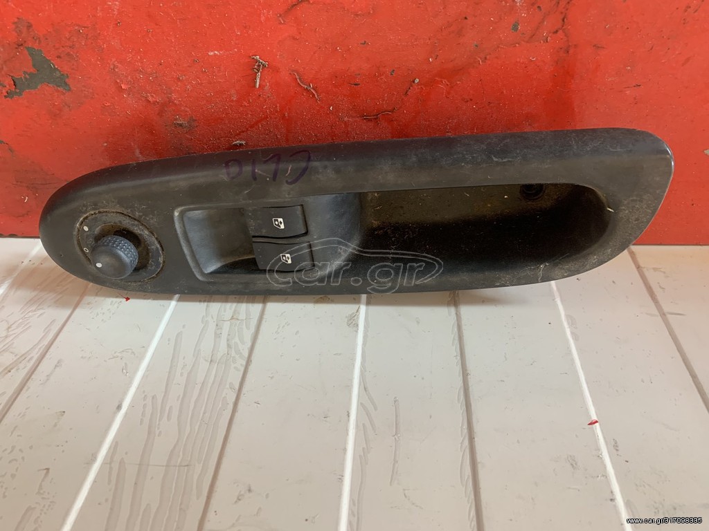 RENAULT CLIO 1.4cc 2003 διακόπτες παραθύρων - Διακόπτες