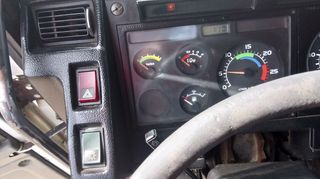 Καταβρεκτήρας Volvo 1993 F16-thumb-19