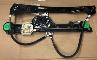 BMW E87 ‘10 7067795S 7138465E Γρύλλος εμπρός L 5ΘΥΡΟ σε άριστη κατάσταση γνήσια!!!