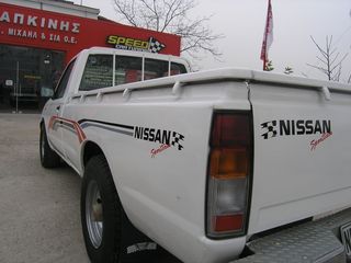 ΑΥΤΟΚΟΛΛΗΤΗ ΡΙΓΑ NISSAN D21 SPORTEAM -thumb-3