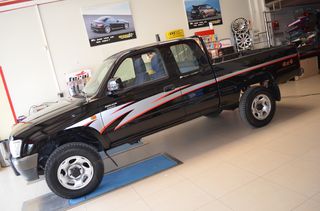 ΑΥΤΟΚΟΛΛΗΤΗ ΡΙΓΑ TOYOTA HILUX 1,5 CABIN ΚΕΡΑΥΝΟΣ-thumb-1