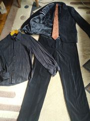 Κοστουμι (σακακι-παντελονι-πουκαμισο-γραβατα-ζωνη) made in Italy σαν καινουργιο φορεμενο μια και μοναδικη φορα