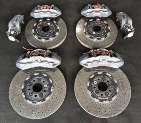 BREMBO CARBON CERAMIC BRAKES FERRARI 